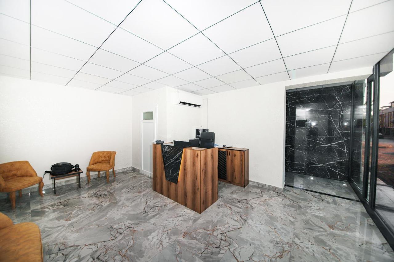 Adam Apart Hotel 2 Antalya Bagian luar foto